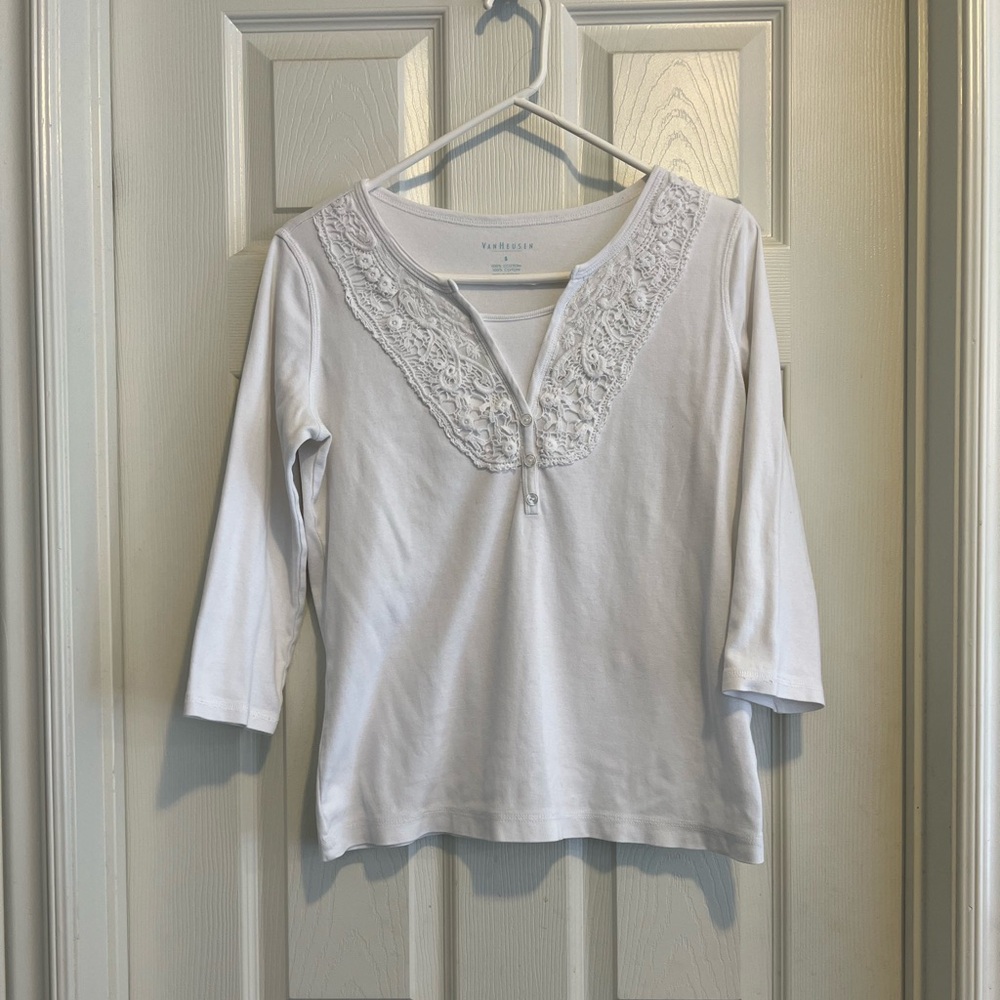 White cotton top with lace size small
